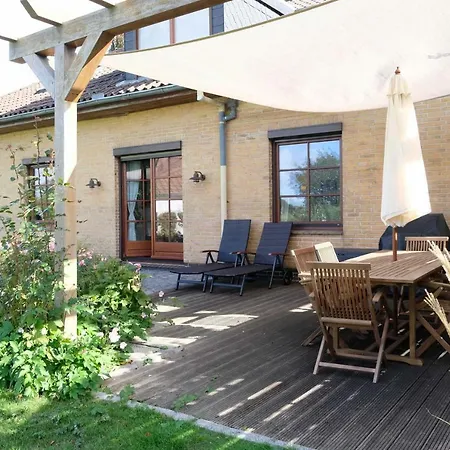 Ferienhaus Am Seglerhafen Holiday home Neustadt in Holstein
