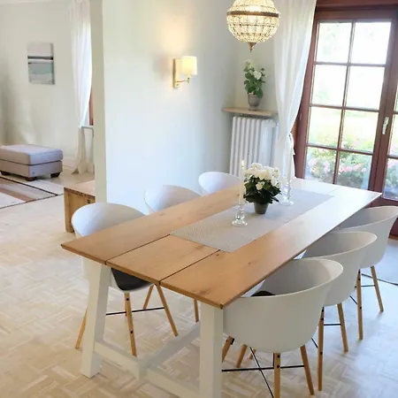 Ferienhaus Am Seglerhafen Holiday home Neustadt in Holstein